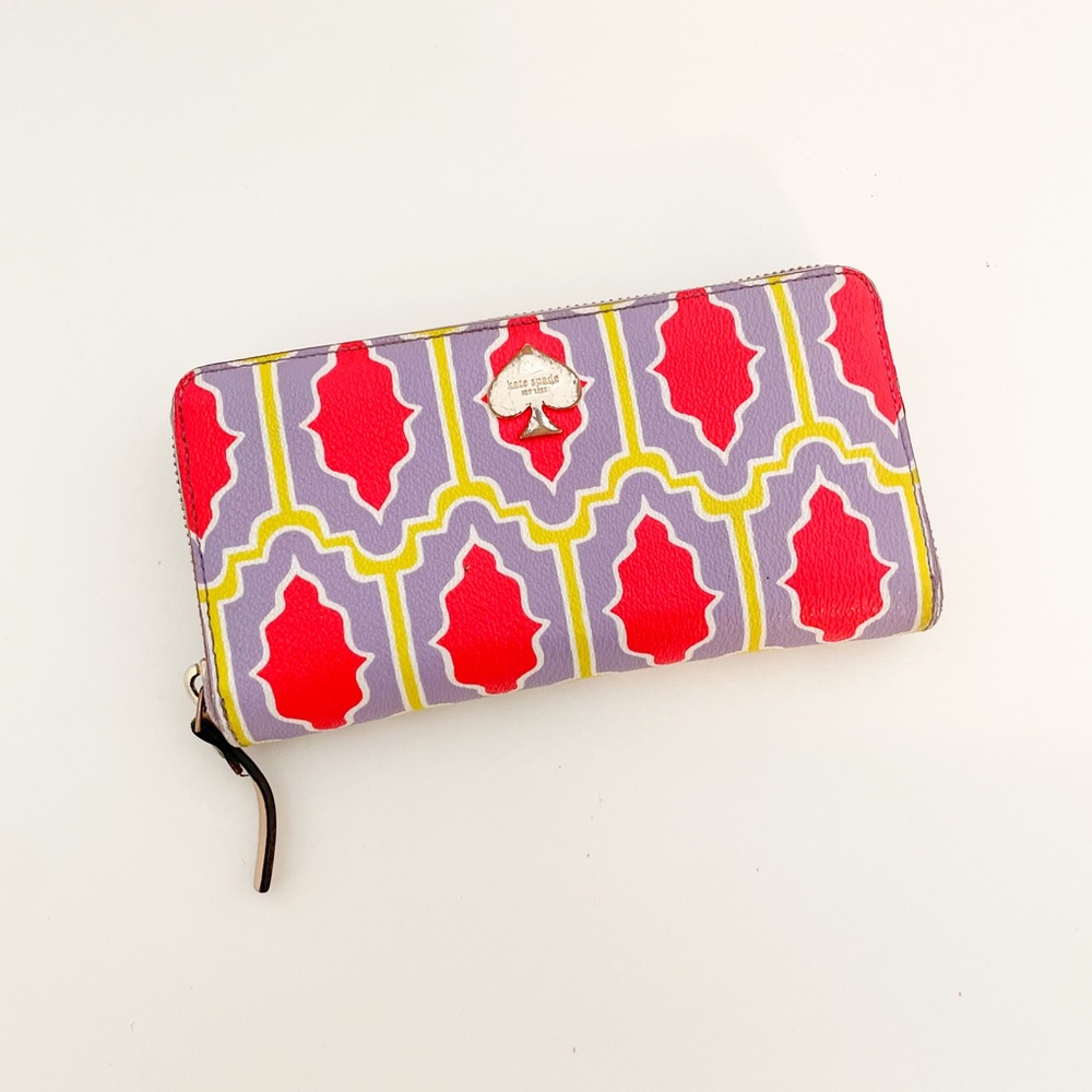 Kate Spade Zip Around Wallet